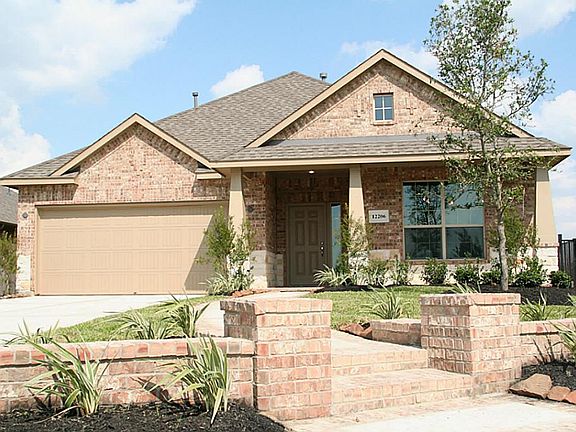 2nd image of 12206 Briarwood Cove Cir