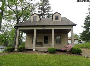 237 Willow Wood Dr, Chippewa Lake, OH 44215