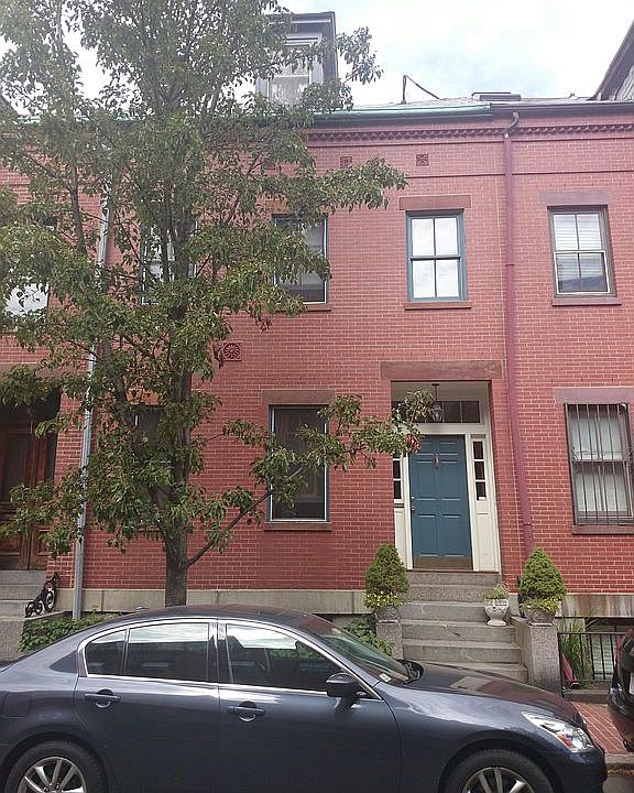 2nd image of 14 Bond St