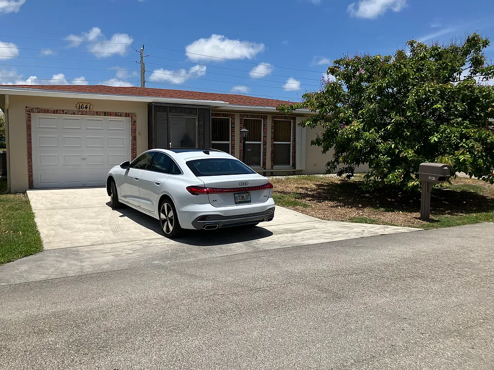 NW 49th St