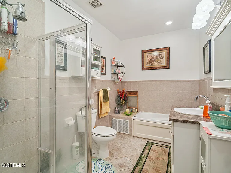716 Cookman Ave #201-A — Photo 19