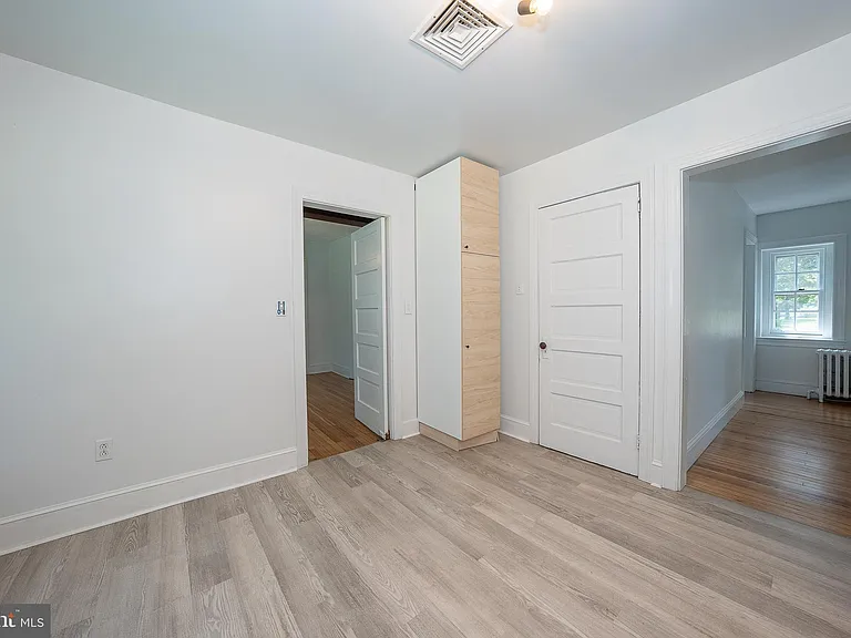 504 Harriton Rd — Photo 28