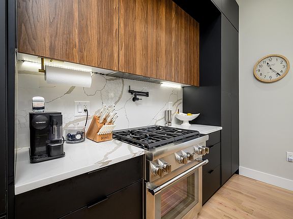 5th image of 45 Charles St #1