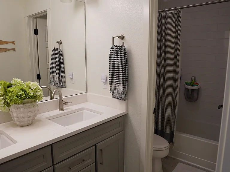 10151 E 59th Dr — Photo 28