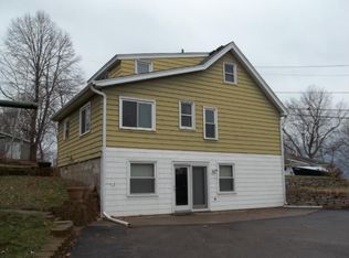 2850 Cambridge Ln, Mound, MN 55364