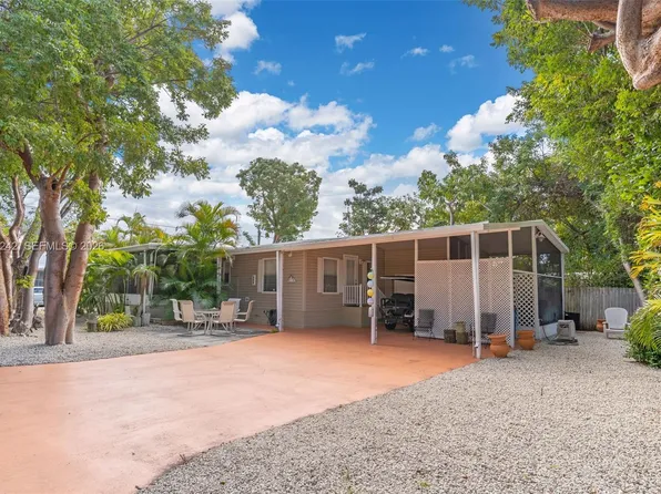 900 S Emerald Dr, Key Largo, FL 33037