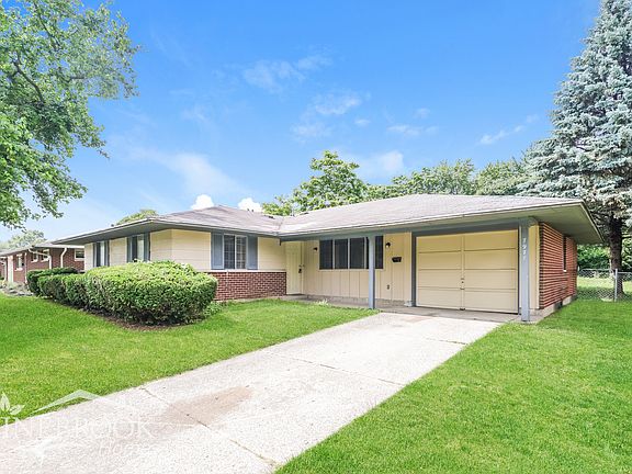 2nd image of 7977 Blackshear Dr
