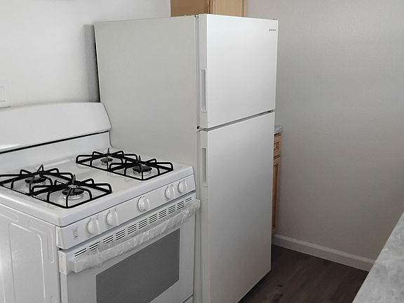 Kitchen has new stove