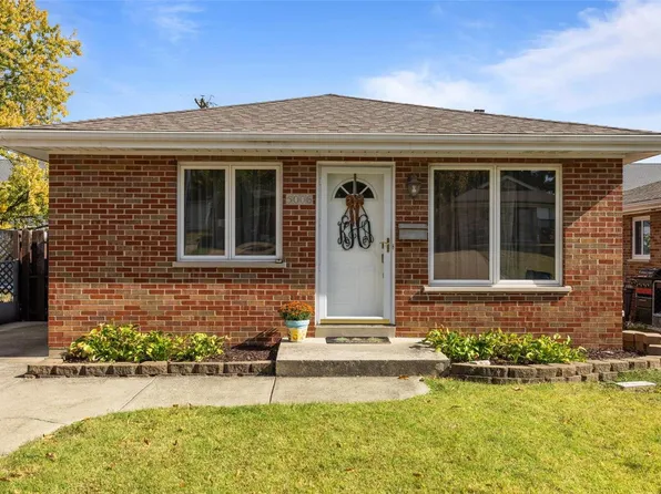 5006 Hi View Ave, Saint Louis, MO 63119
