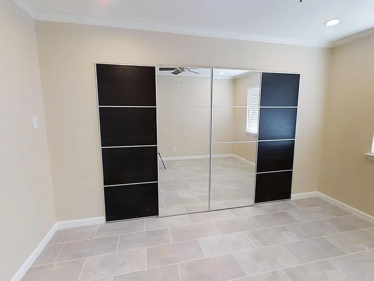 2012 Coach Dr — Photo 3