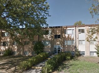 1701 Kenwood Ave APT 301, Duluth, MN 55811