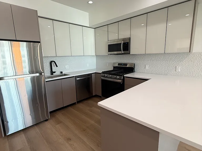 955 S Fedora Street — Photo 29