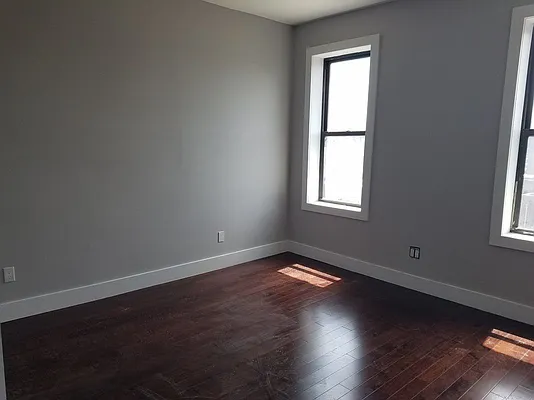 Rented by Bruma Realty LLC | media 22