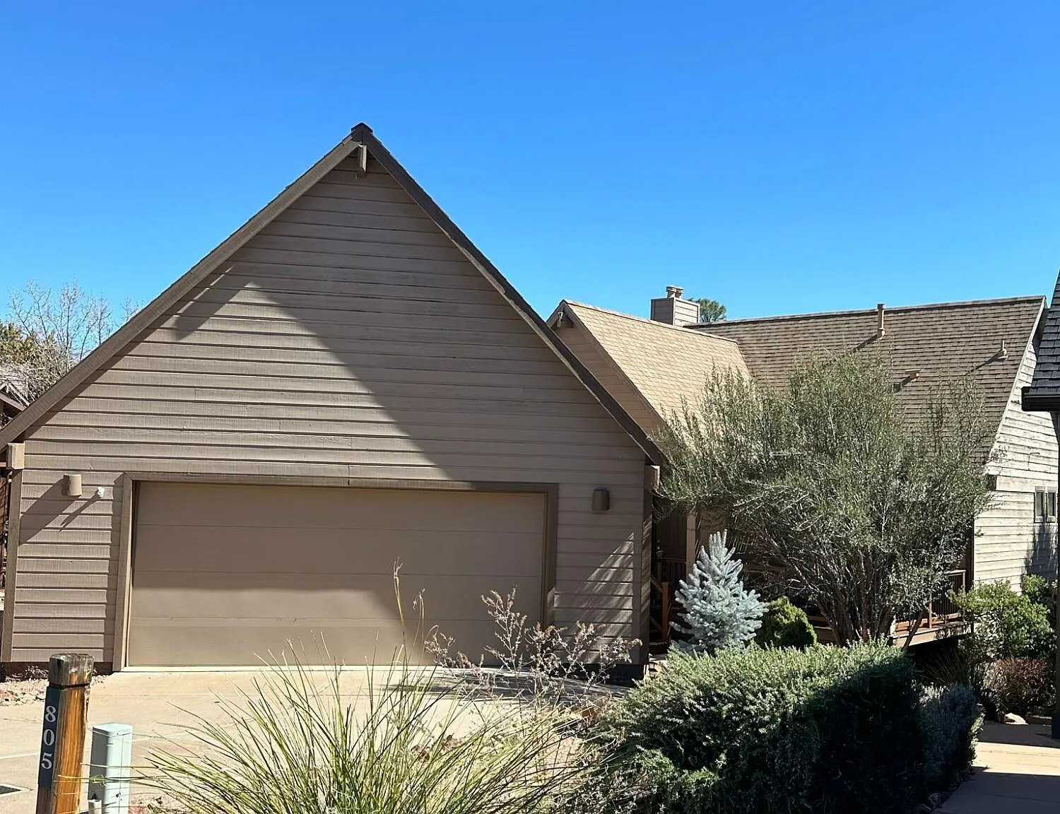 4 bed, 2528 sqft, $3,800 — Photo 1
