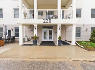 220 Main St N #106, Uxbridge, ON L9P0B6