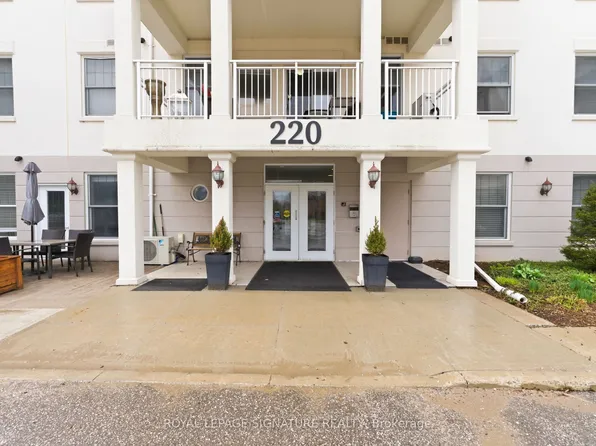 220 Main St N #106, Uxbridge, ON L9P 0B6