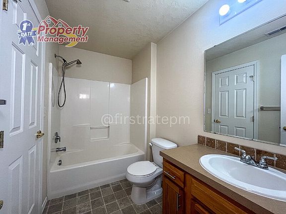 5th image of 6235 W Tierra Ln APT 102