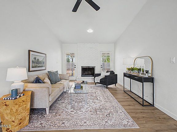 4th image of 807 W BENTRUP Street