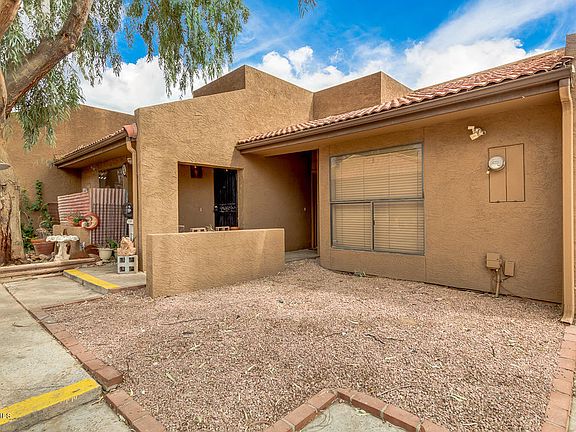 2nd image of 3228 W Glendale Ave APT 148