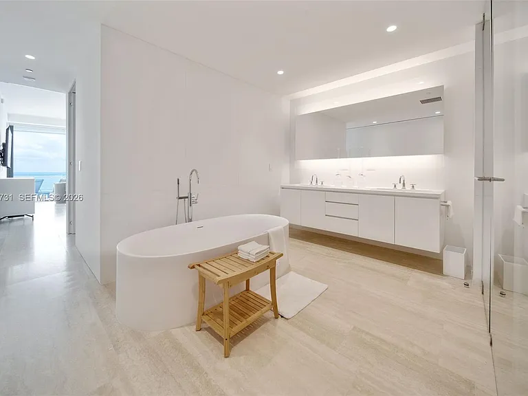 9001 Collins Ave #S-605 — Photo 30