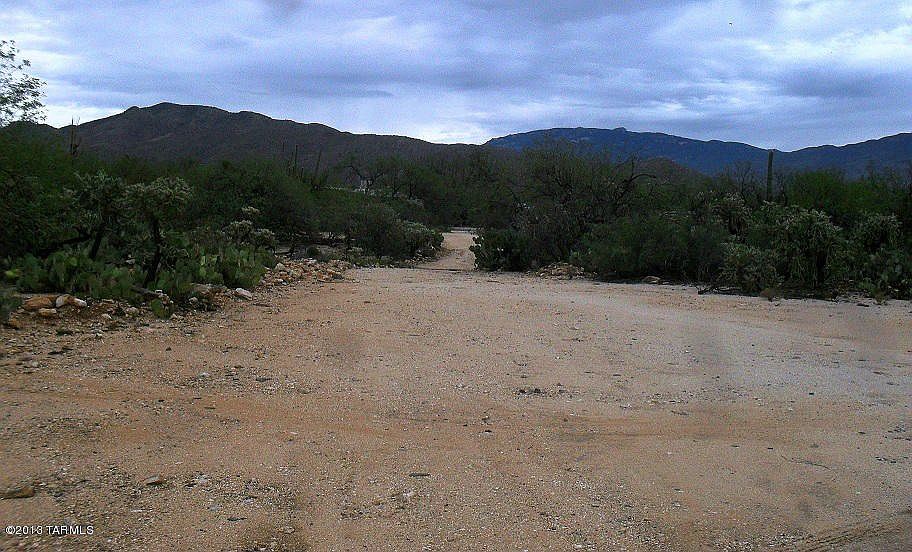 2nd image of 4902 N Placita Borboa