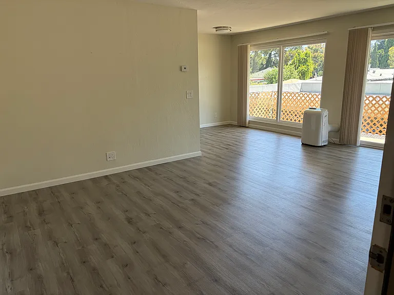 245 Easy St #14 — Photo 7