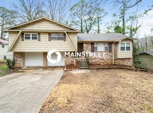 1316 Falcon Dr, Birmingham, AL 35235