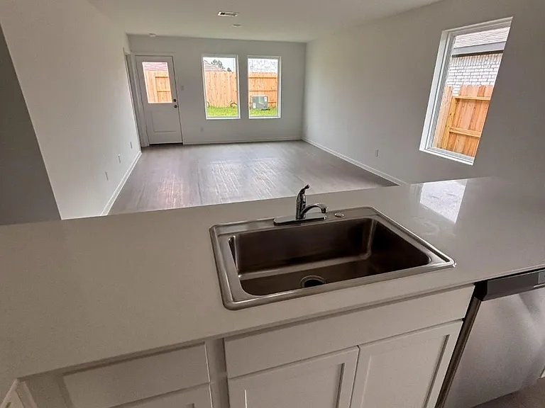 26839 Vanilla Pearls Ln — Photo 4