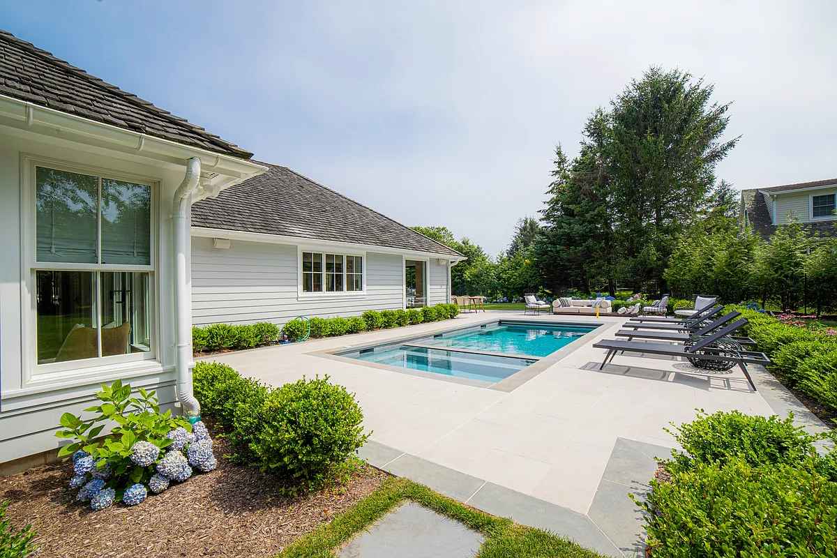 Building Photo - 12 Cobblefield Ln