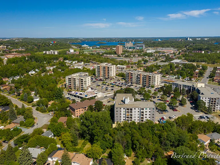 1310 Nesbitt Dr — Photo 11