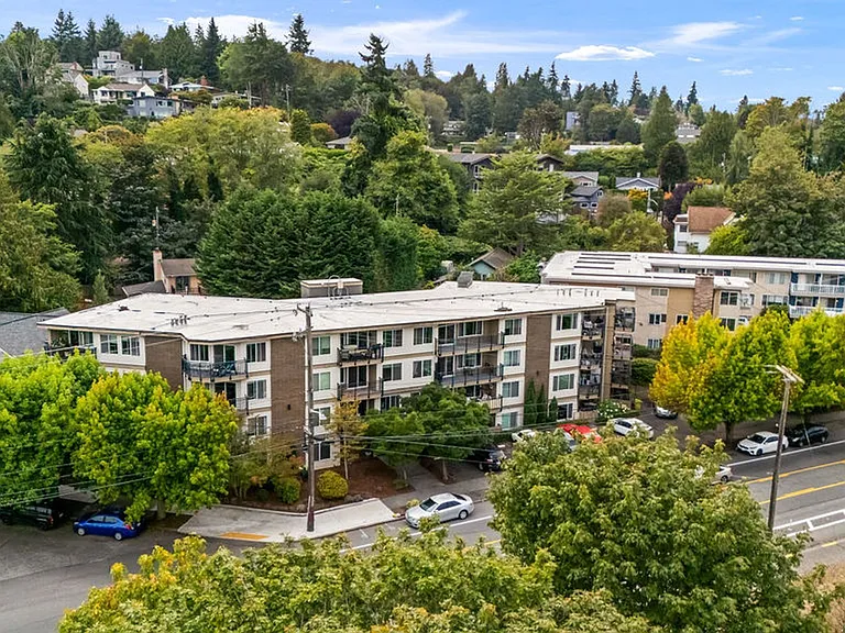 Gilmanor Apartments | A Premier Magnolia Community — Photo 9