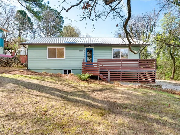 515 W Holly St, Fayetteville, AR 72703