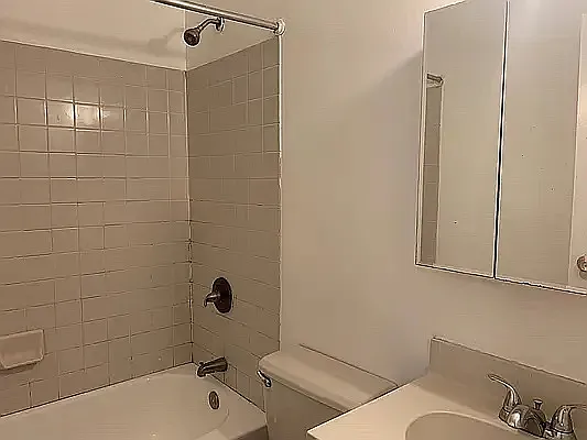 Rented by Corcoran | media 12