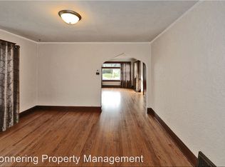 2615 Taylor Ave, Racine, WI 53403