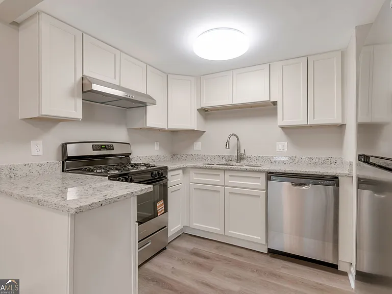1507 Planters Ridge Ln — Photo 4