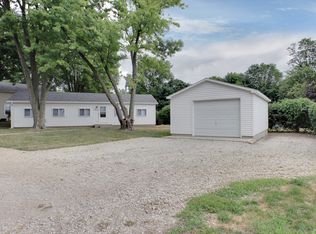 203 E Pearl St, Danvers, IL 61732