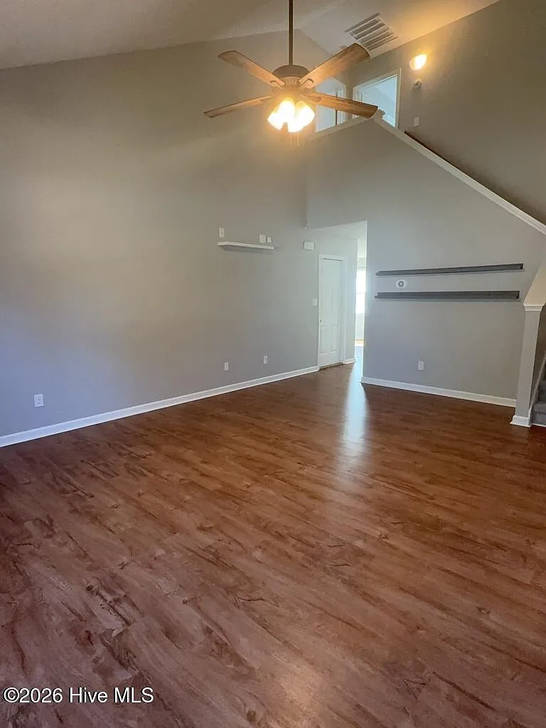 2 bed, 2.5 bath, 1281 sqft, $1,500 — Photo 3