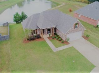 405 Whitney Ln, Pearl, MS 39208