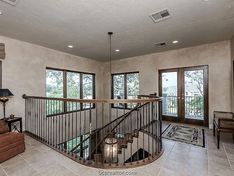 4763 Stonebriar Cir — Photo 19
