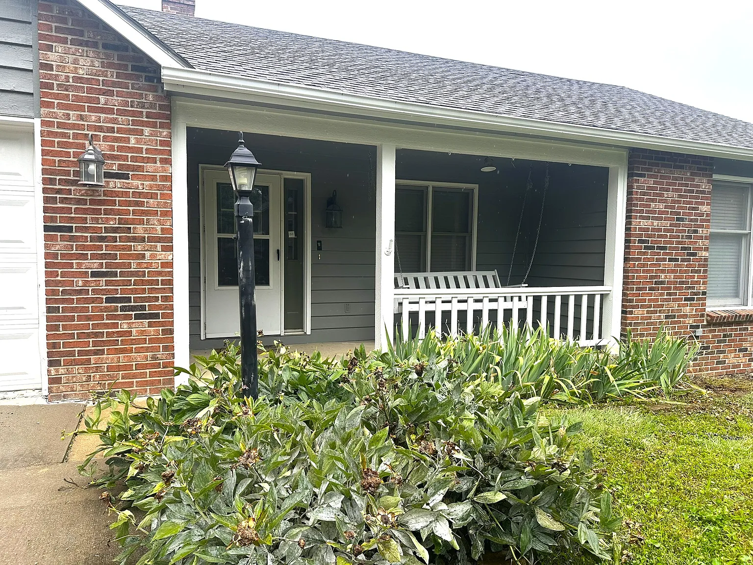 4 bed, 3222 sqft, $2,800 — Photo 4