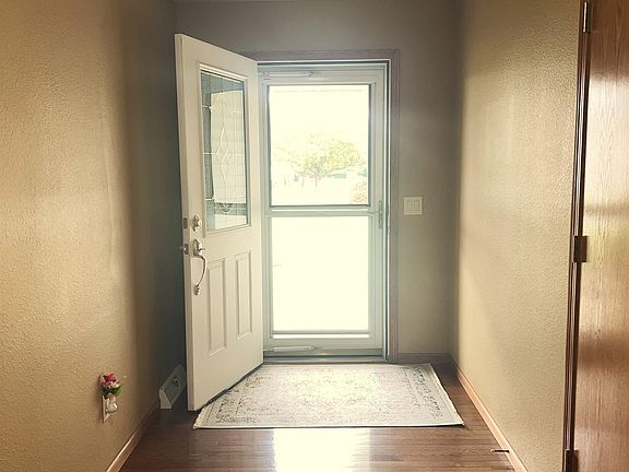 3rd image of 2290 Patriot Ln Unit E