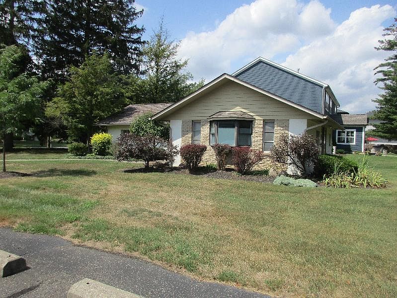 1st image of 3040 Asbury Dr