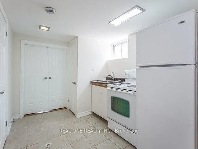 42 Cadillac Ave #LOWER — Photo 5