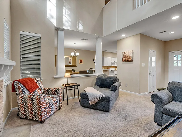 83 Scarlet Woods Ct #83 — Photo 8