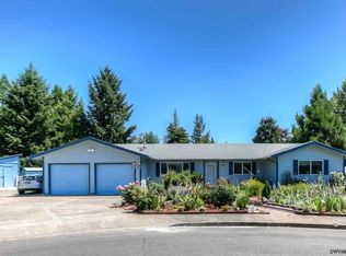 499 SE Walnut Cir, Dallas, OR 97338