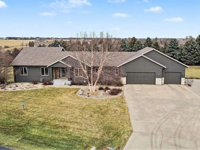 47862 Atterbury Ct, Harrisburg, SD, 57032