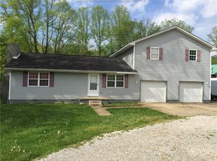 15879 Winfield Rd, Winfield, WV 25213