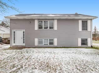 6034 Celery St, Kalamazoo, MI 49048