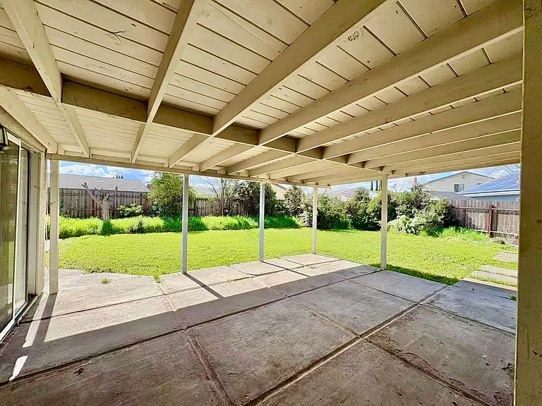4032 Fawn Cir — Photo 26