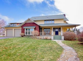 912 Ridgeway Trl, McHenry, IL 60050